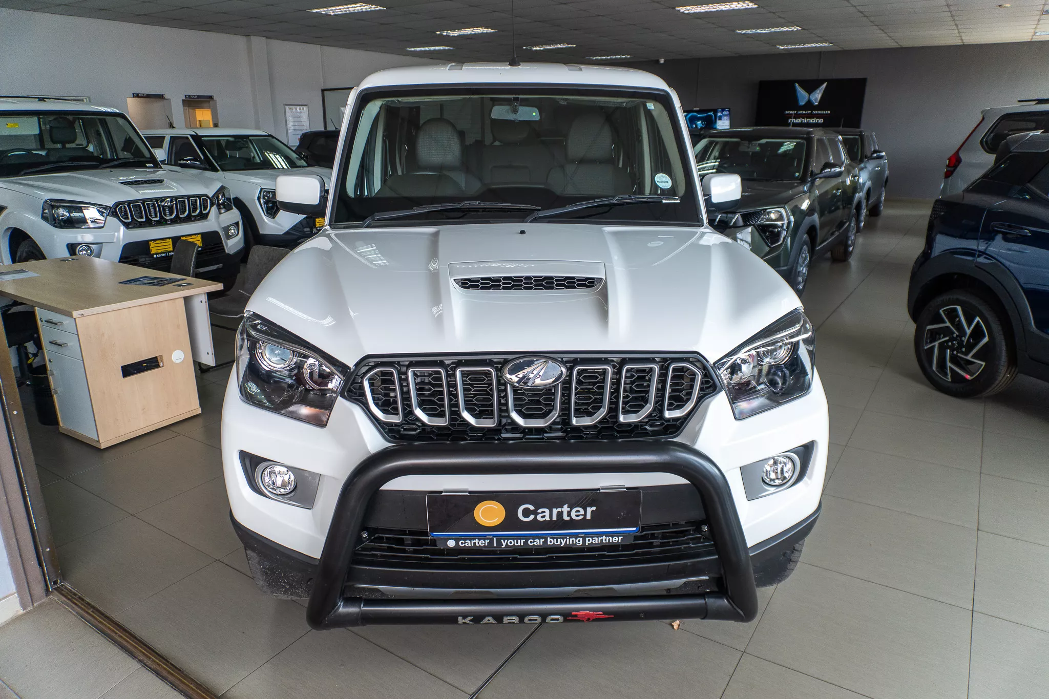 Vehicle Image for 2/3for Mahindra Pik Up 2.2CRDe double cab S6 Karoo (manual | diesel)