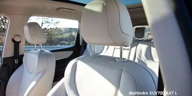 Vehicle Image for 5/5for Mahindra XUV700 2.0T AX7